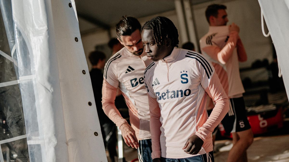 Málem zhatil Messimu zlatý sen. Teď hudruje na sníh v Česku a oblíbil si nákupáky